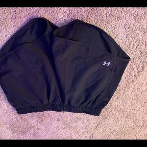 Black under armor athletic shorts